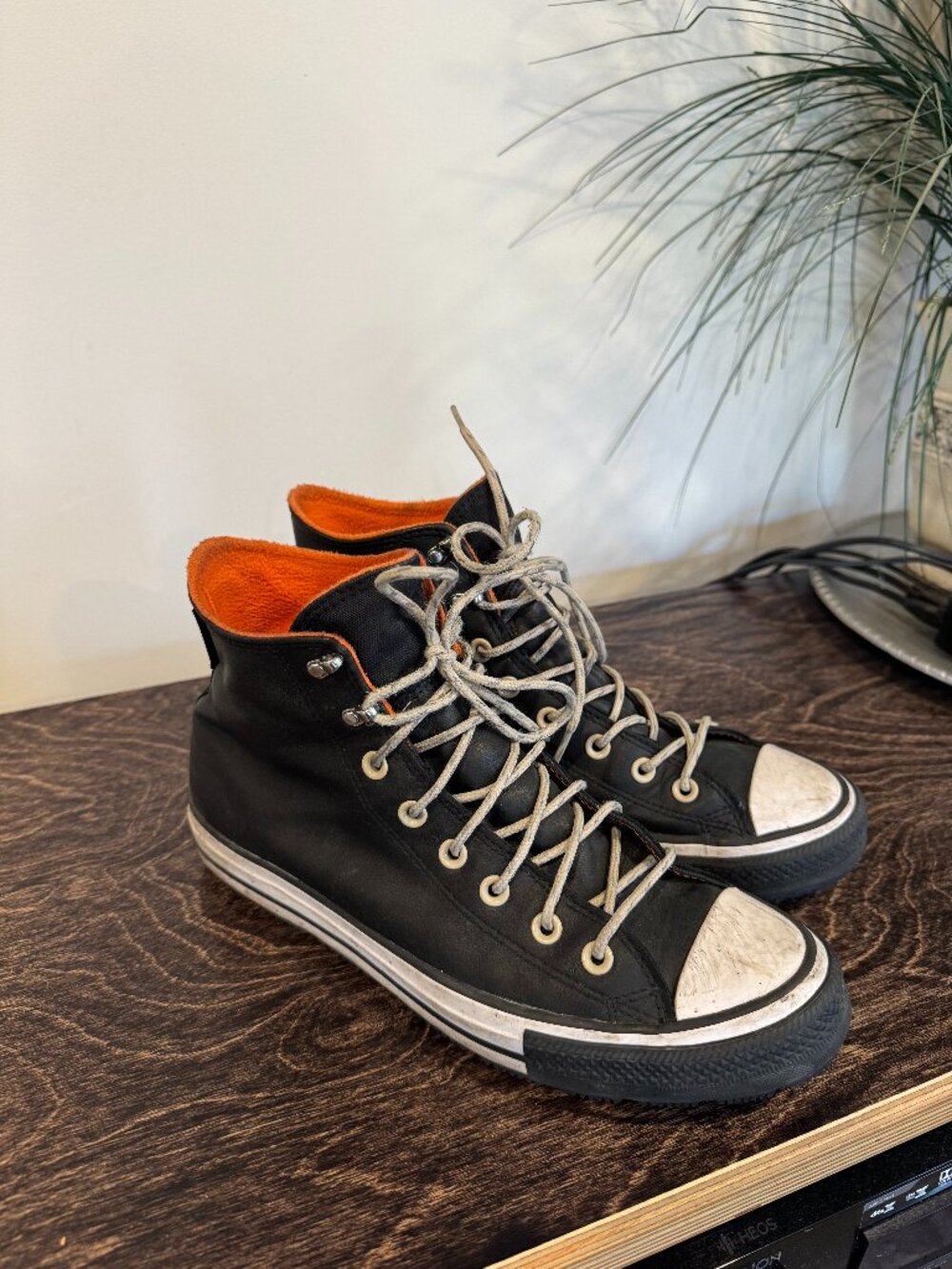 Converse Waterproof Sneakers / Boots – Black – Size 9.5